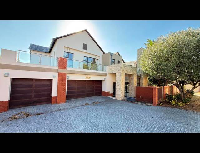 5 BEDROOM HOUSE FOR SALE IN WATERFALL COUNTRY VILLAGE